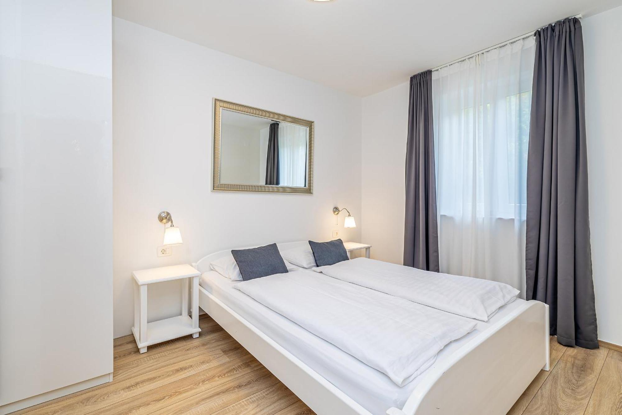 Villa Haya With Heated Pool Linardići Extérieur photo