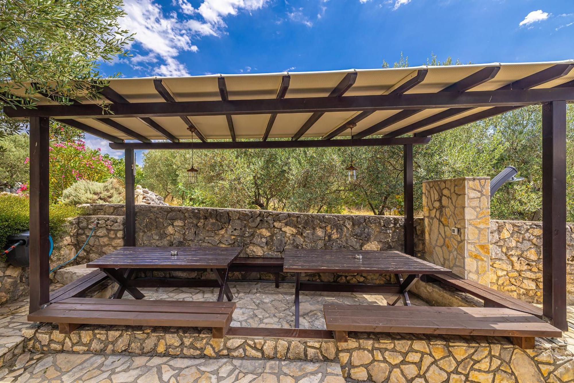 Villa Haya With Heated Pool Linardići Extérieur photo